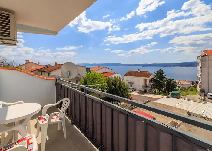 In 53908 アパート ツリクヴェニツァ