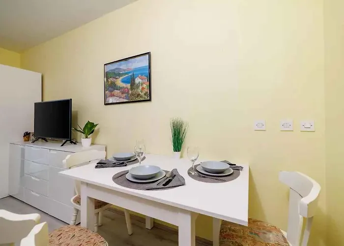 Apartmán In 53908